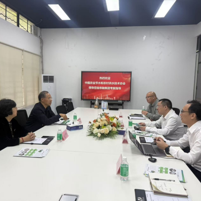 hNSQGGUEhQXLB6EnpEQL